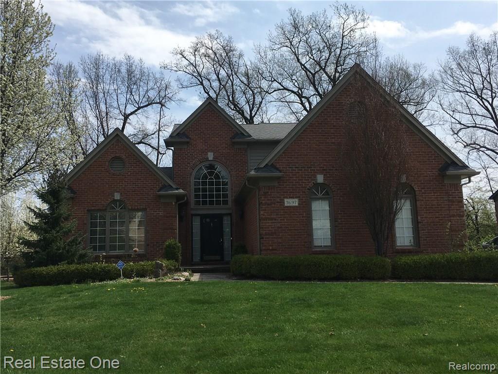 3697 Warwick Drive Rochester Hills, MI 48309 - Photo 2 of 31