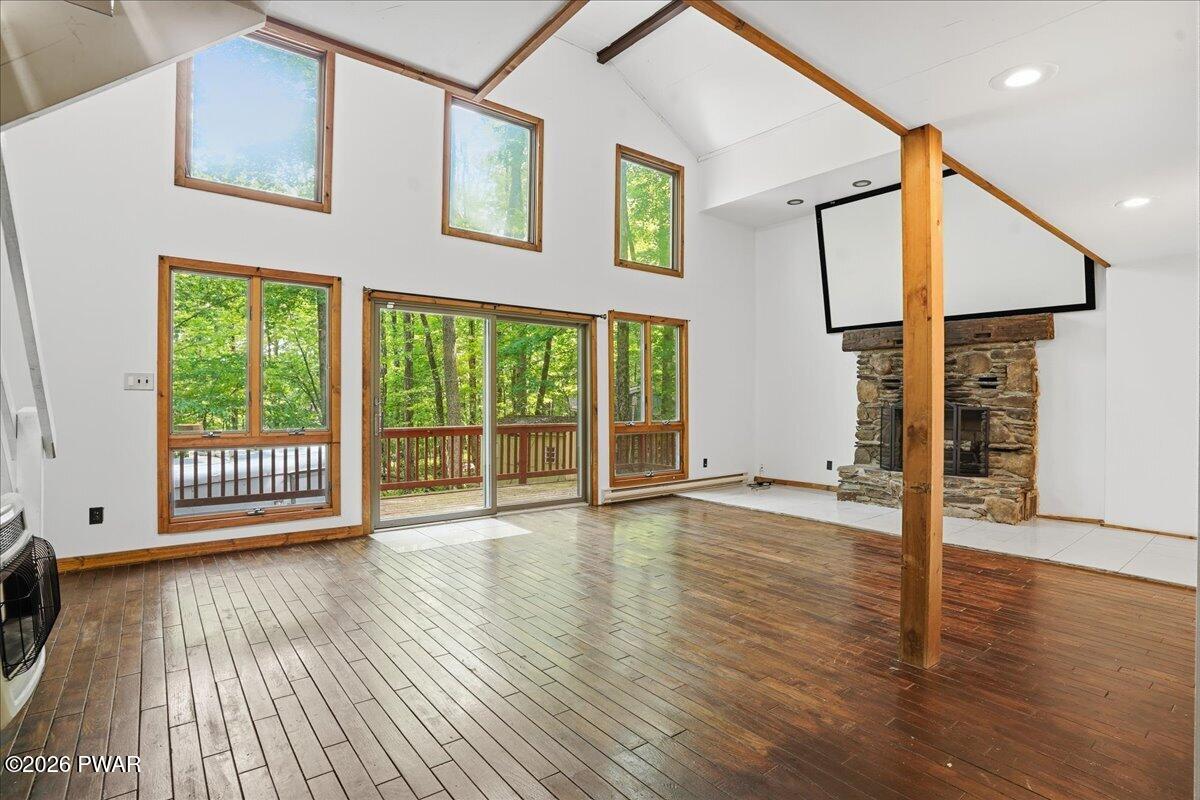 100 Split Rail Lane Lake Ariel, PA 18436 - Photo 3 of 51