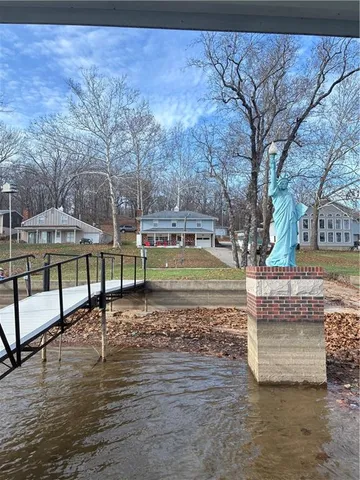 $430,000 | 33090 Canopy Lane, Lincoln, MO 65338