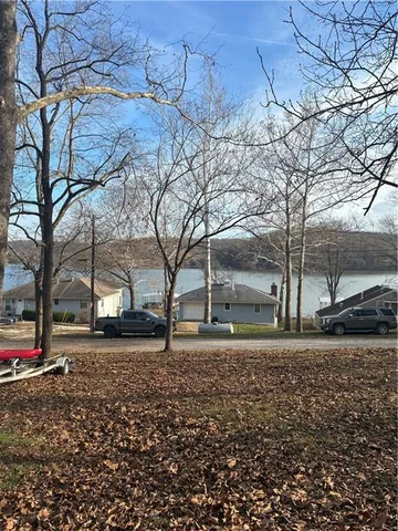 $430,000 | 33090 Canopy Lane, Lincoln, MO 65338