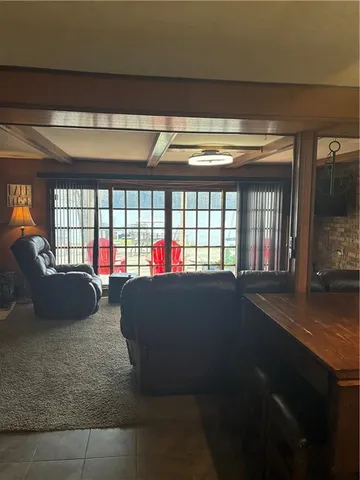 $430,000 | 33090 Canopy Lane, Lincoln, MO 65338