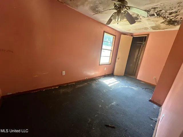 $17,000 | 1509 1st E Street, Vicksburg, MS 39183