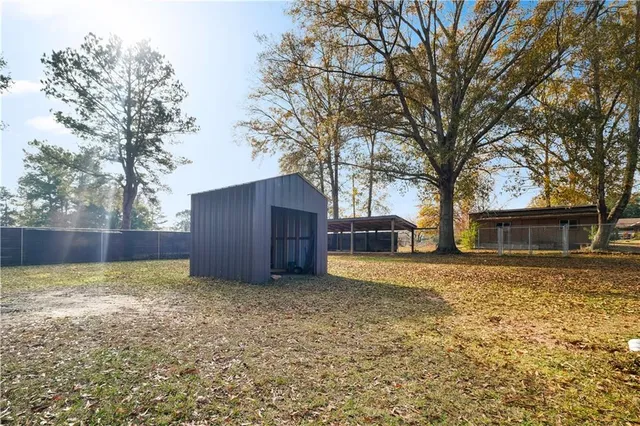 $190,000 | 517 Kisatchie Drive, Dry Prong, LA 71423