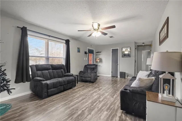 $190,000 | 517 Kisatchie Drive, Dry Prong, LA 71423