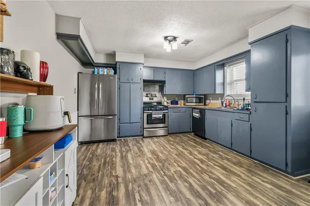 $190,000 | 517 Kisatchie Drive, Dry Prong, LA 71423