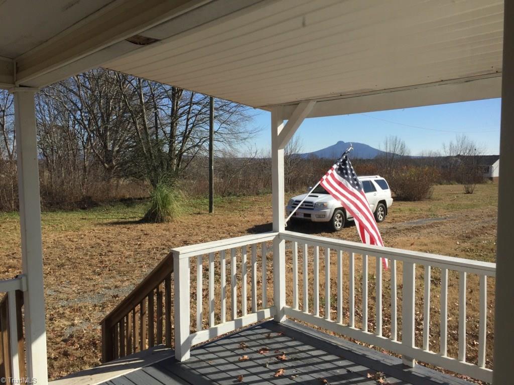 235 Chilton Road Ararat, NC 27007 - Photo 4 of 26 Gallery Image 4