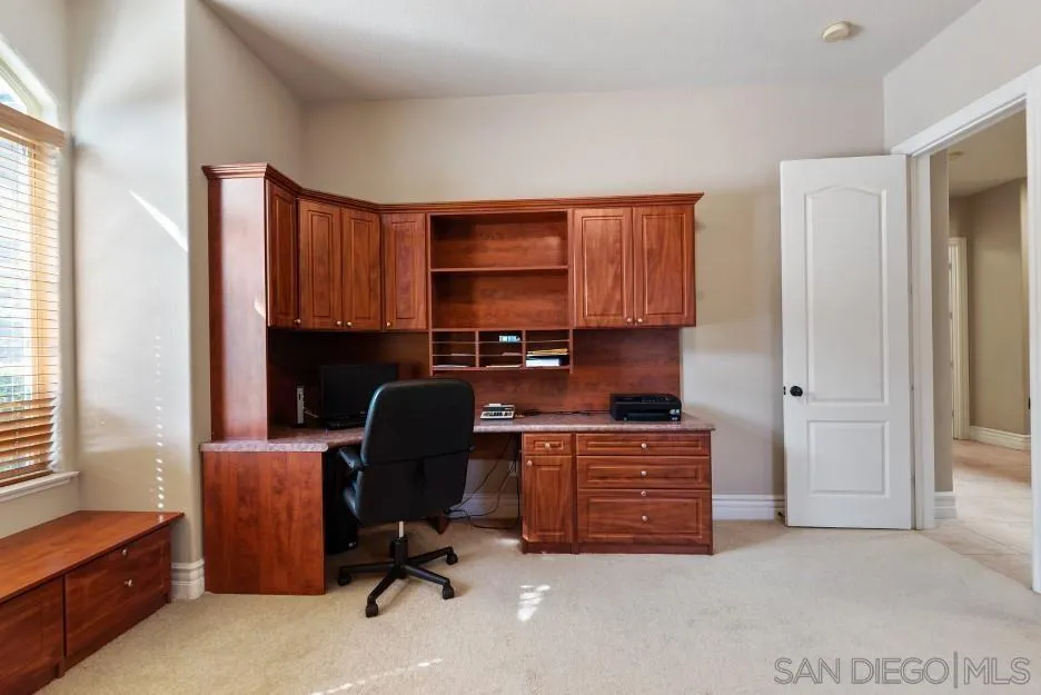 14032 Lake Poway Road Poway, CA 92064 - Photo 33 of 51 a view of workspace with chair and window