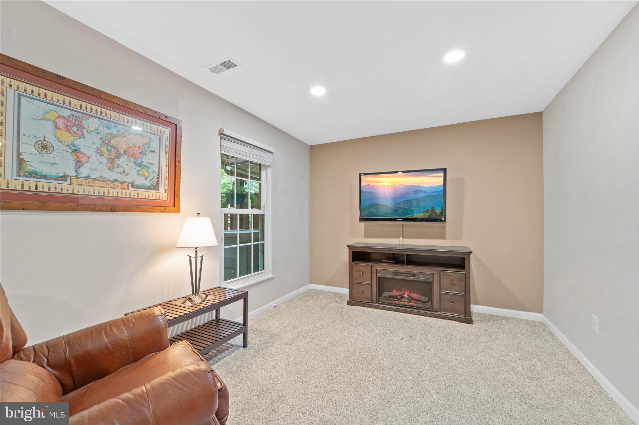 46574 Broadspear Terrace Sterling, VA 20165 - Photo 31 of 41