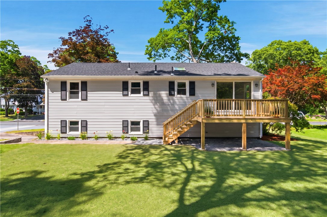 132 Grand View Road East Greenwich, RI 02818 - Photo 21 of 29 Gallery Image 21