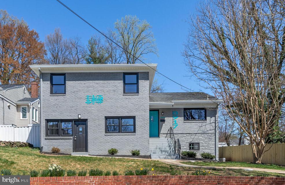 8917 2nd Avenue Silver Spring, MD 20910 - Photo 1 of 48 Gallery Image 1