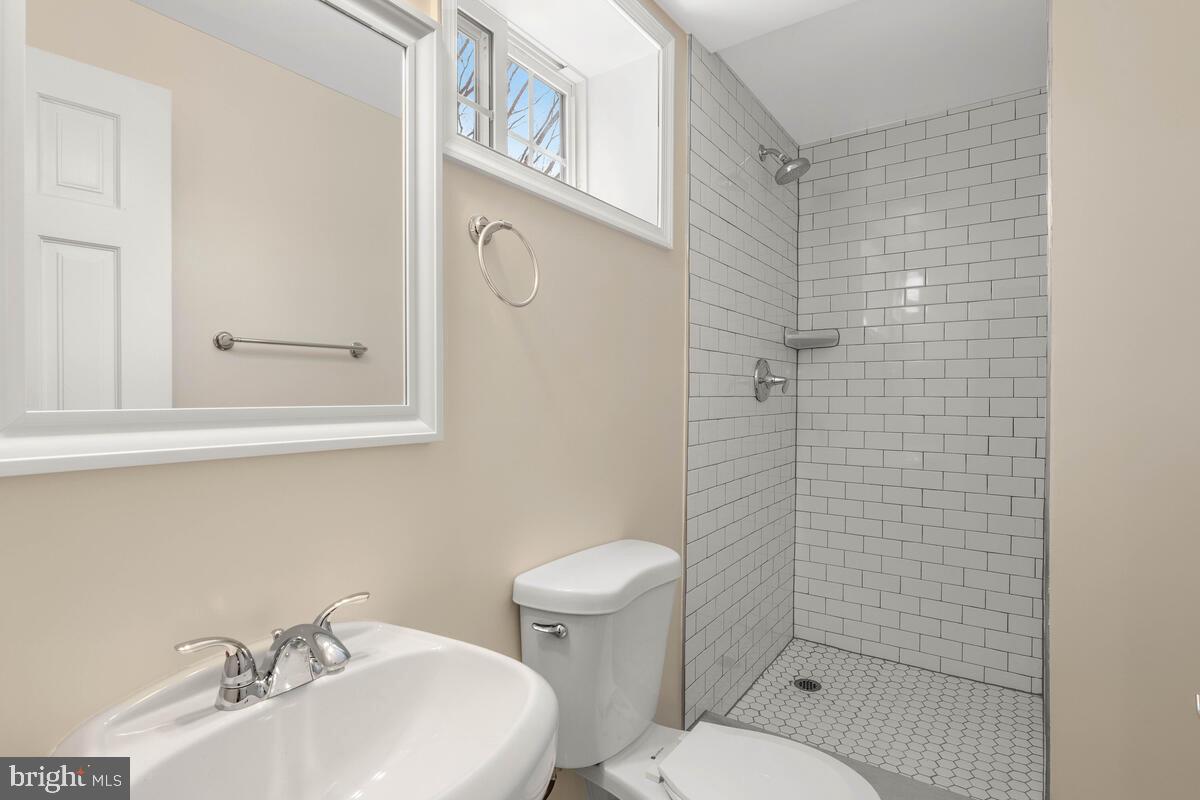 8917 2nd Avenue Silver Spring, MD 20910 - Photo 41 of 48 Gallery Image 41