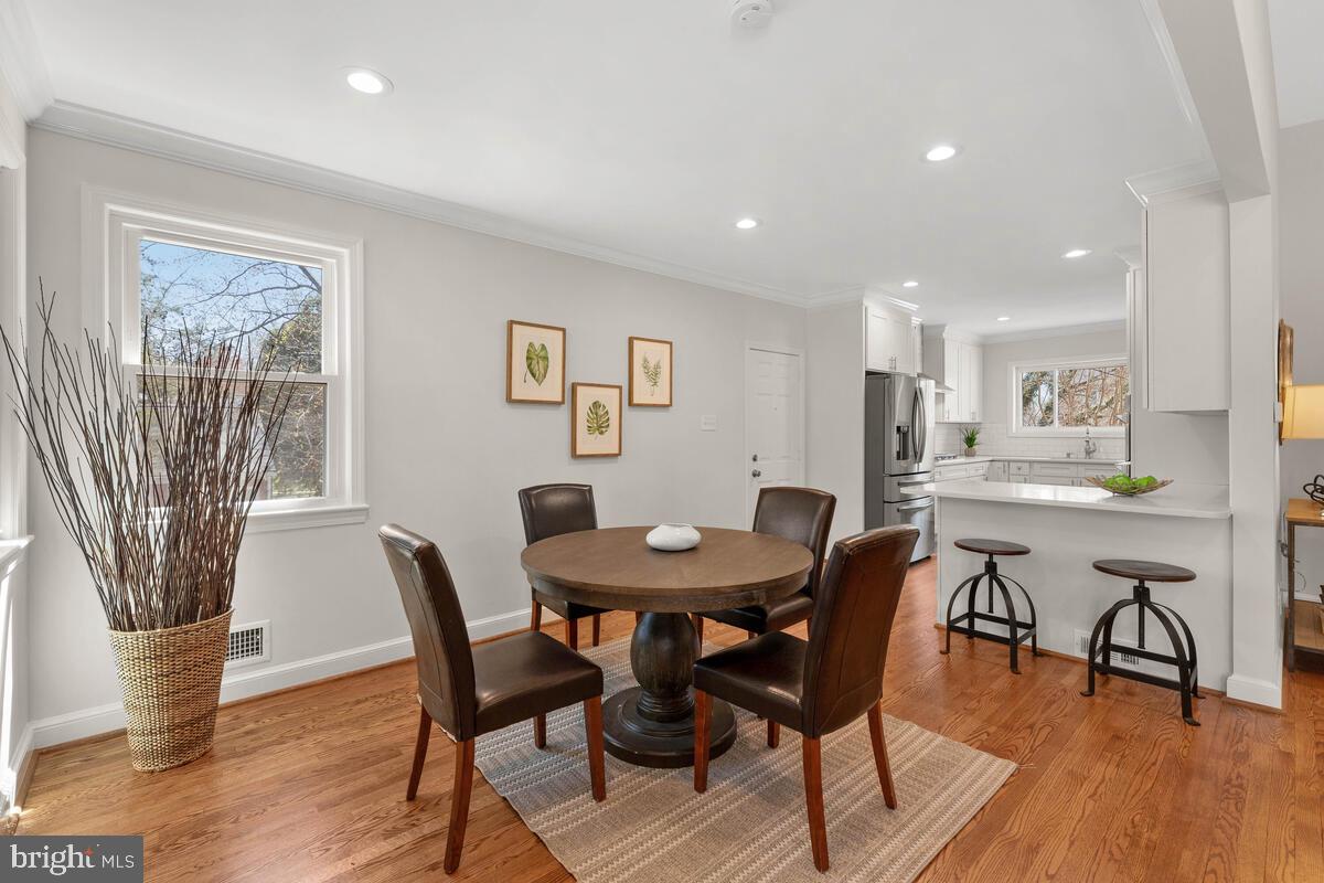 8917 2nd Avenue Silver Spring, MD 20910 - Photo 9 of 48 Gallery Image 9