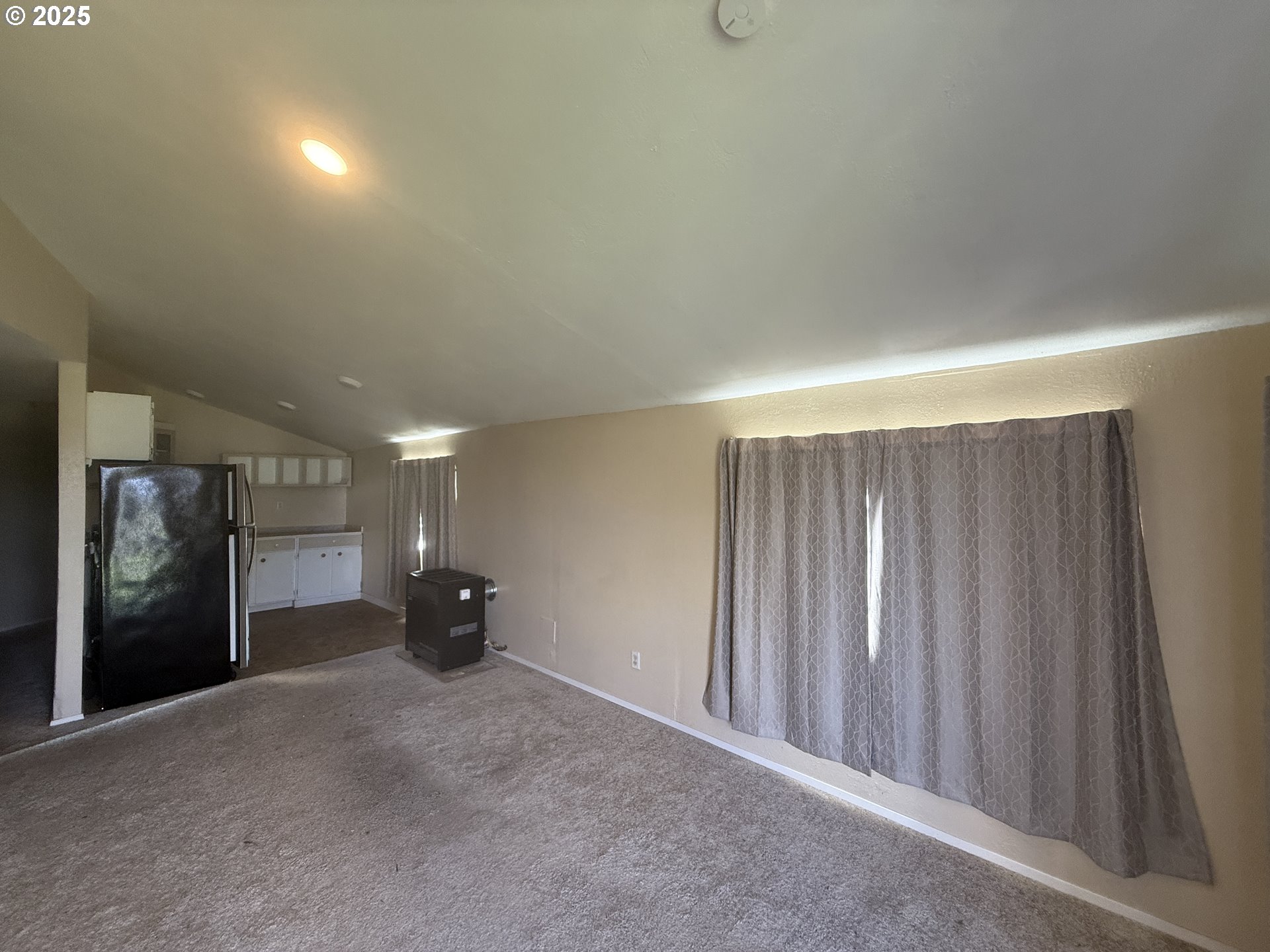 110 Darrell Avenue Winston, OR 97496 - Photo 16 of 20 Bedroom