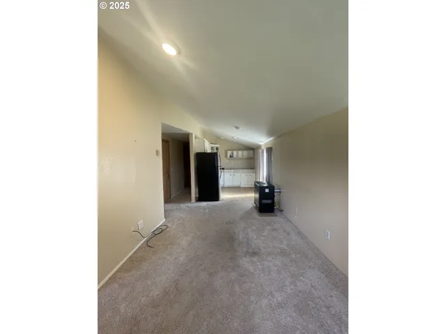 $184,999 | 110 Darrell Avenue, Winston, OR 97496