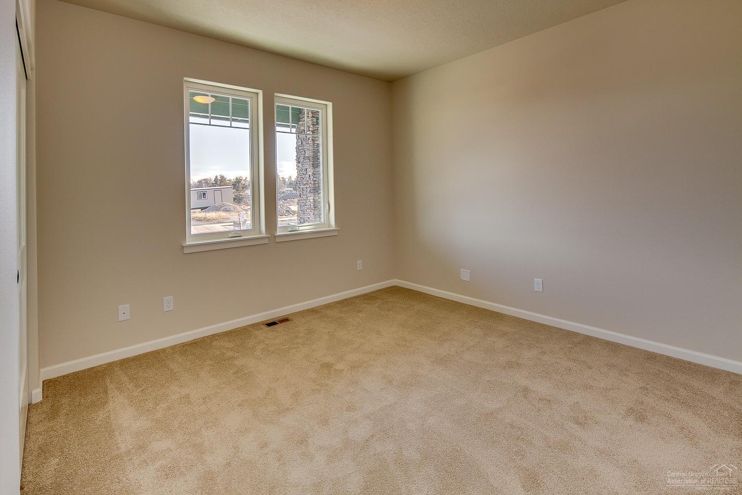 629 Northwest Rimrock Drive Redmond, OR 97756 - Photo 15 of 23 Additional Photo