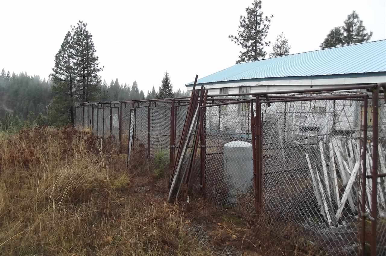 17313 East Miner Road Mead, WA 99021 - Photo 16 of 20
