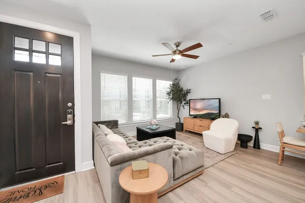 $2,249 | 5300 Berkeley Knl Circle, Unit 191, Richmond, TX 77407