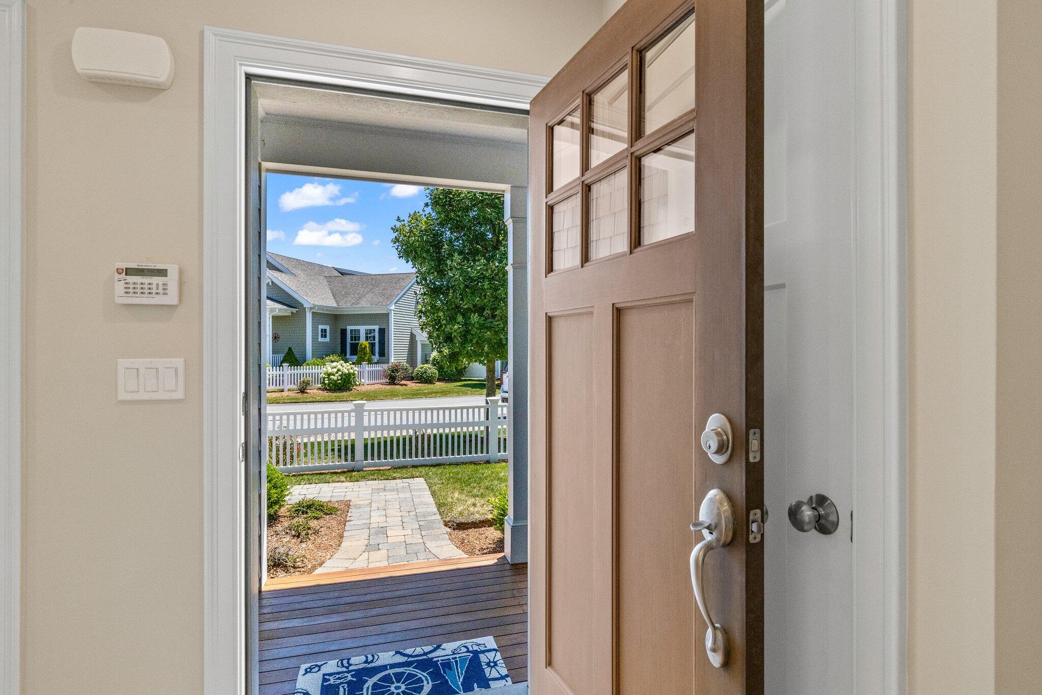 22 Saltwater Circle Mashpee, MA 02649 - Photo 6 of 53 a view of living room