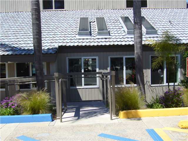 8628 Via Mallorca, Unit A La Jolla, CA 92037 - Photo 7 of 24 FITNESS ROOM