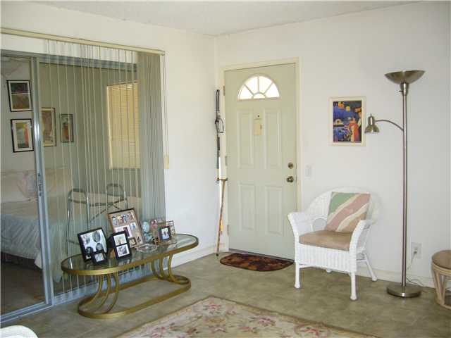 8628 Via Mallorca, Unit A La Jolla, CA 92037 - Photo 9 of 24 FRONT DOOR INTERIOR