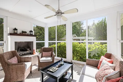 $6,395,000 | 17 Jericho Road, East Hampton, NY 11937