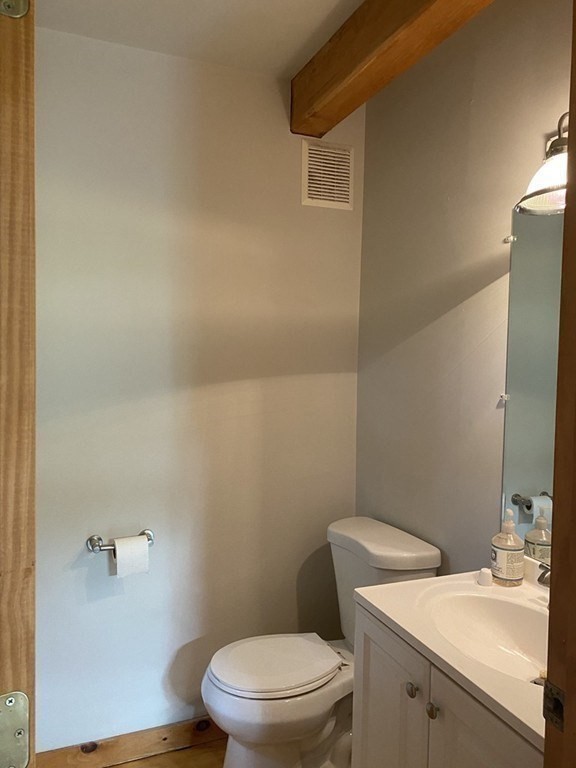 326 Mountain Road Princeton, MA 01541 - Photo 27 of 32