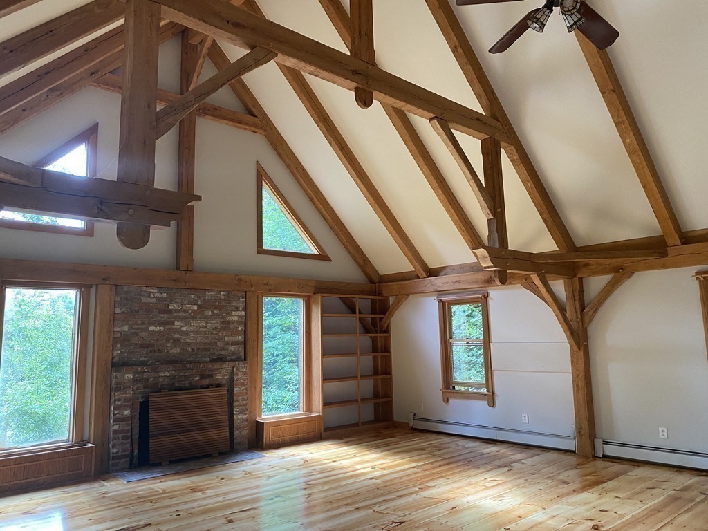 326 Mountain Road Princeton, MA 01541 - Photo 5 of 32
