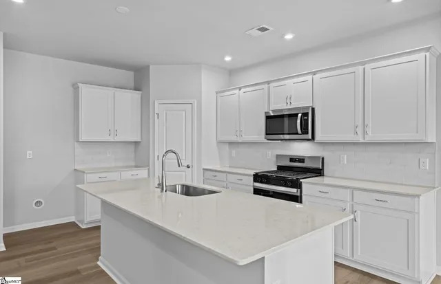 $369,990 | 1212 Fox Holw Street, Spartanburg, SC 29303