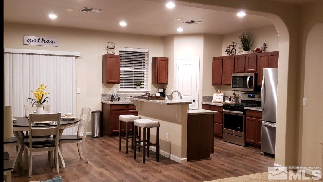 4557 Madison Road Fernley, NV 89408 - Photo 6 of 25 Photo 7