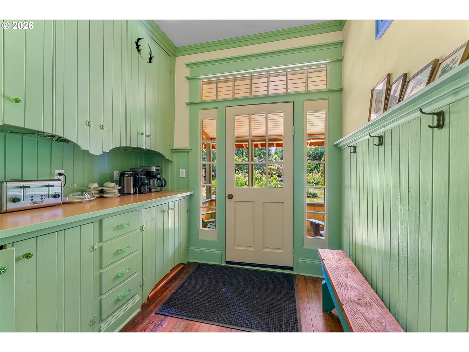 5006 Southeast Long Street Portland, OR 97206 - Photo 14 of 48