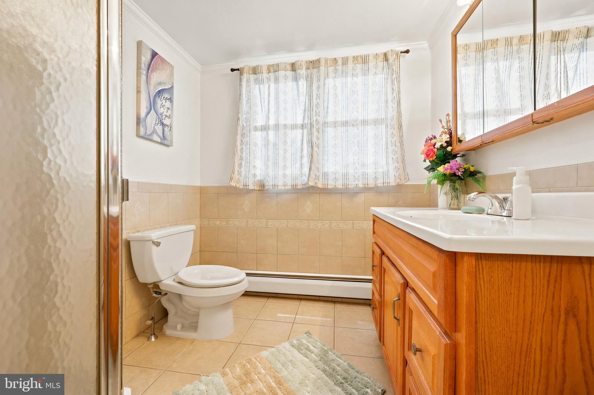 10 Granite Road Levittown, PA 19057 - Photo 21 of 27 Hall Bath with Shower Stall