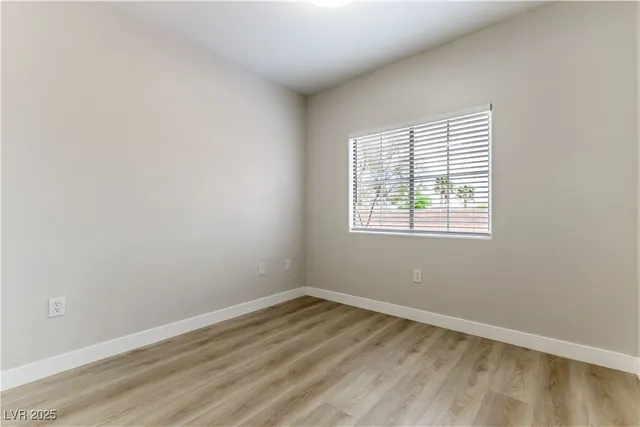 $315,000 | 9303 Gilcrease Avenue, Unit 1215, Las Vegas, NV 89149