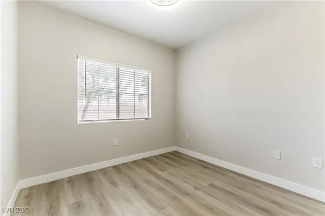 $315,000 | 9303 Gilcrease Avenue, Unit 1215, Las Vegas, NV 89149