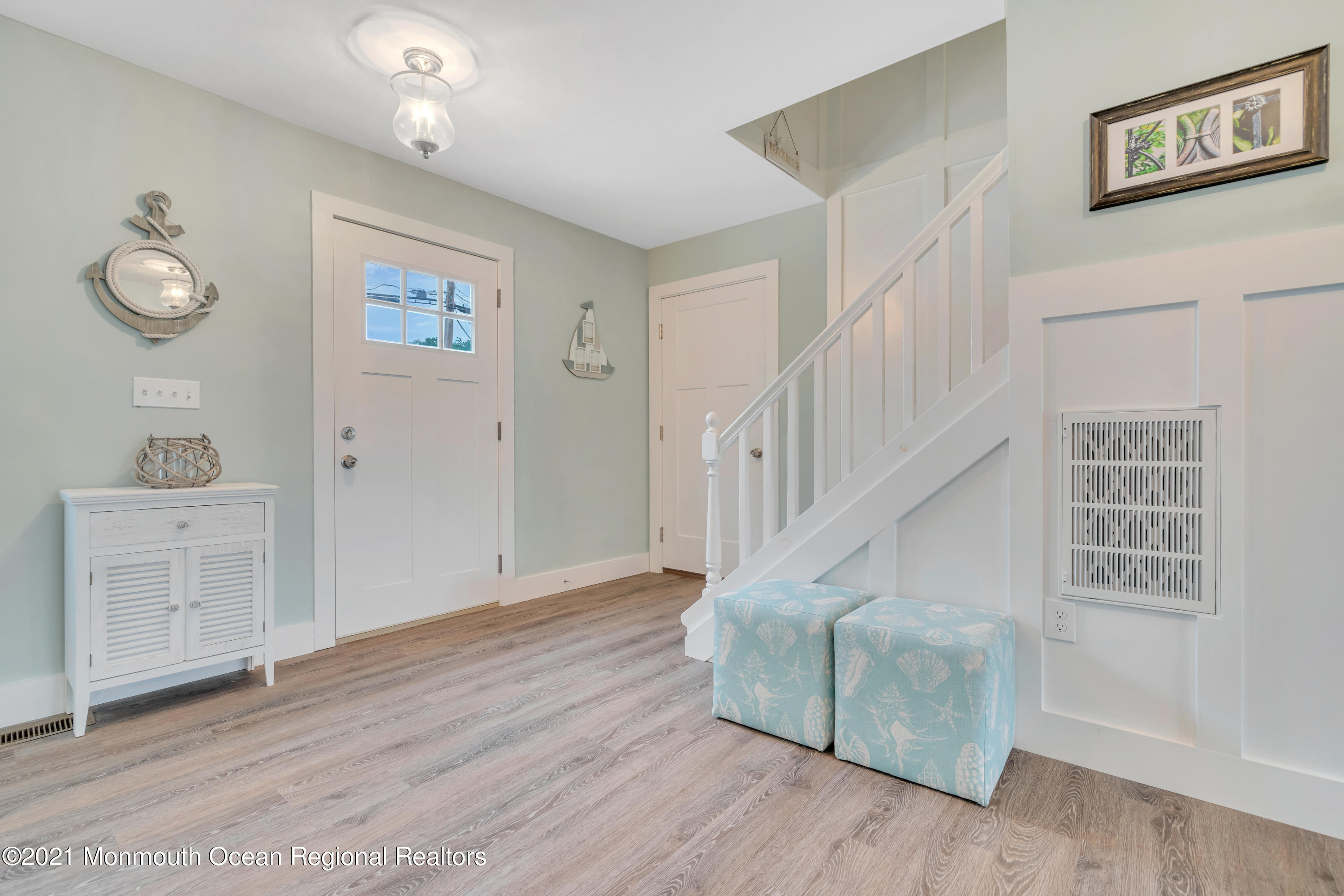28 Harbor Inn Road Bayville, NJ 08721 - Photo 3 of 52 a view of an entryway with wooden floor