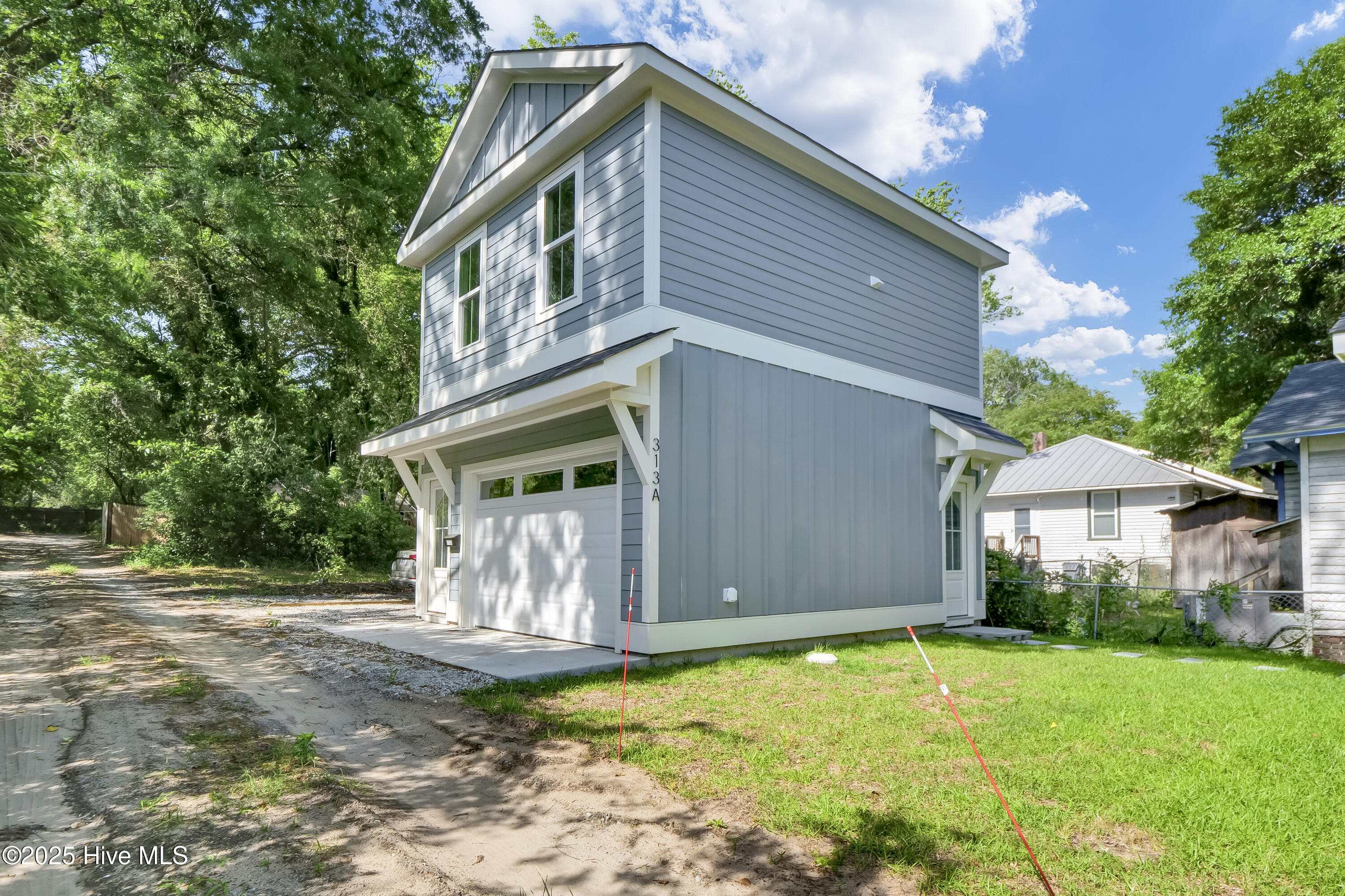 313 Queen Street, Unit A Wilmington, NC 28401 - Photo 2 of 9 P1444907