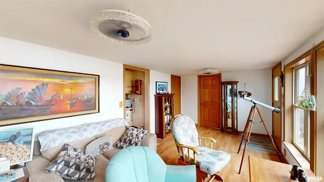 $195,000 | 12202 North Riverview Road, Chillicothe, IL 61523