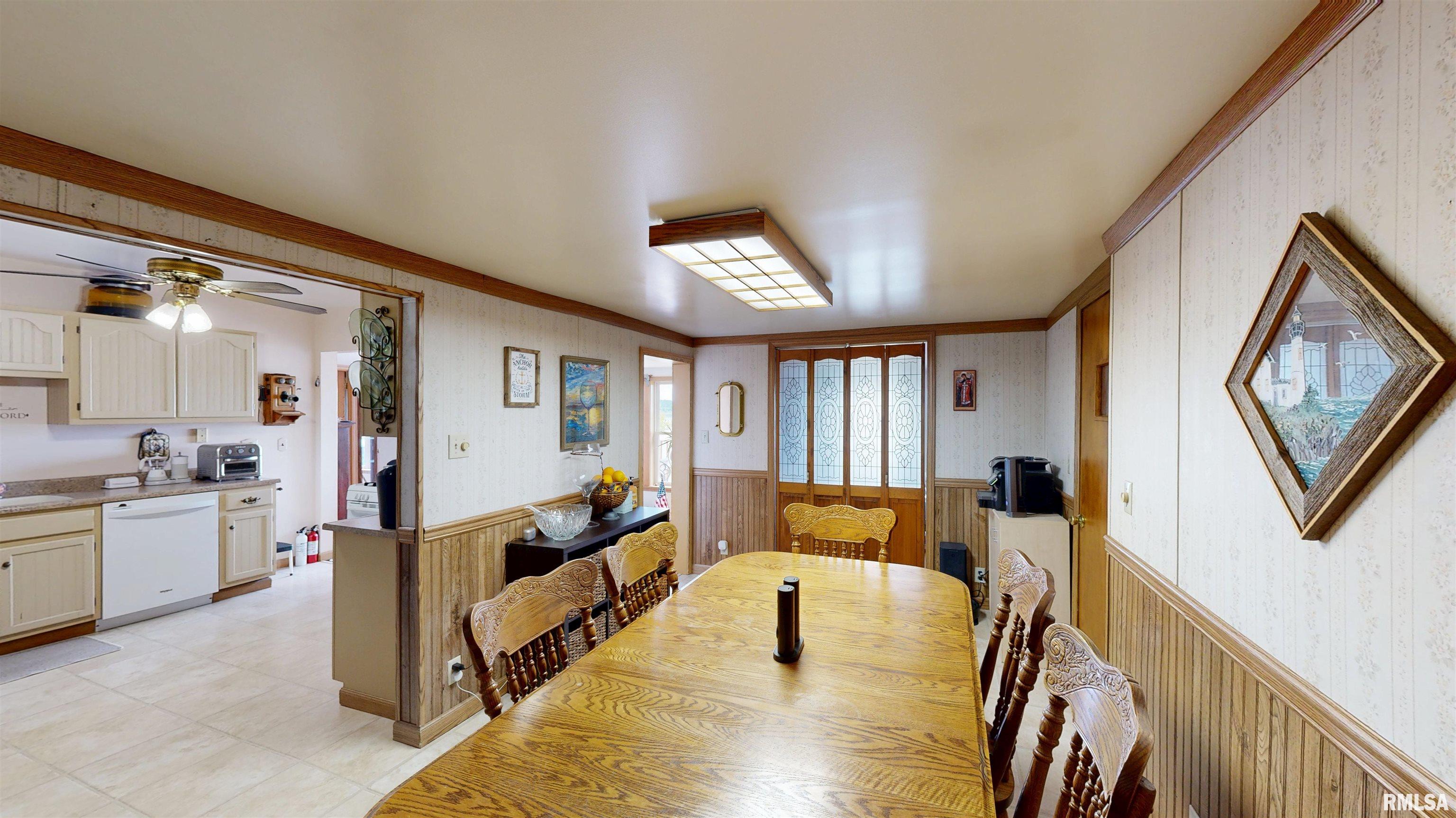 12202 North Riverview Road Chillicothe, IL 61523 - Photo 23 of 47