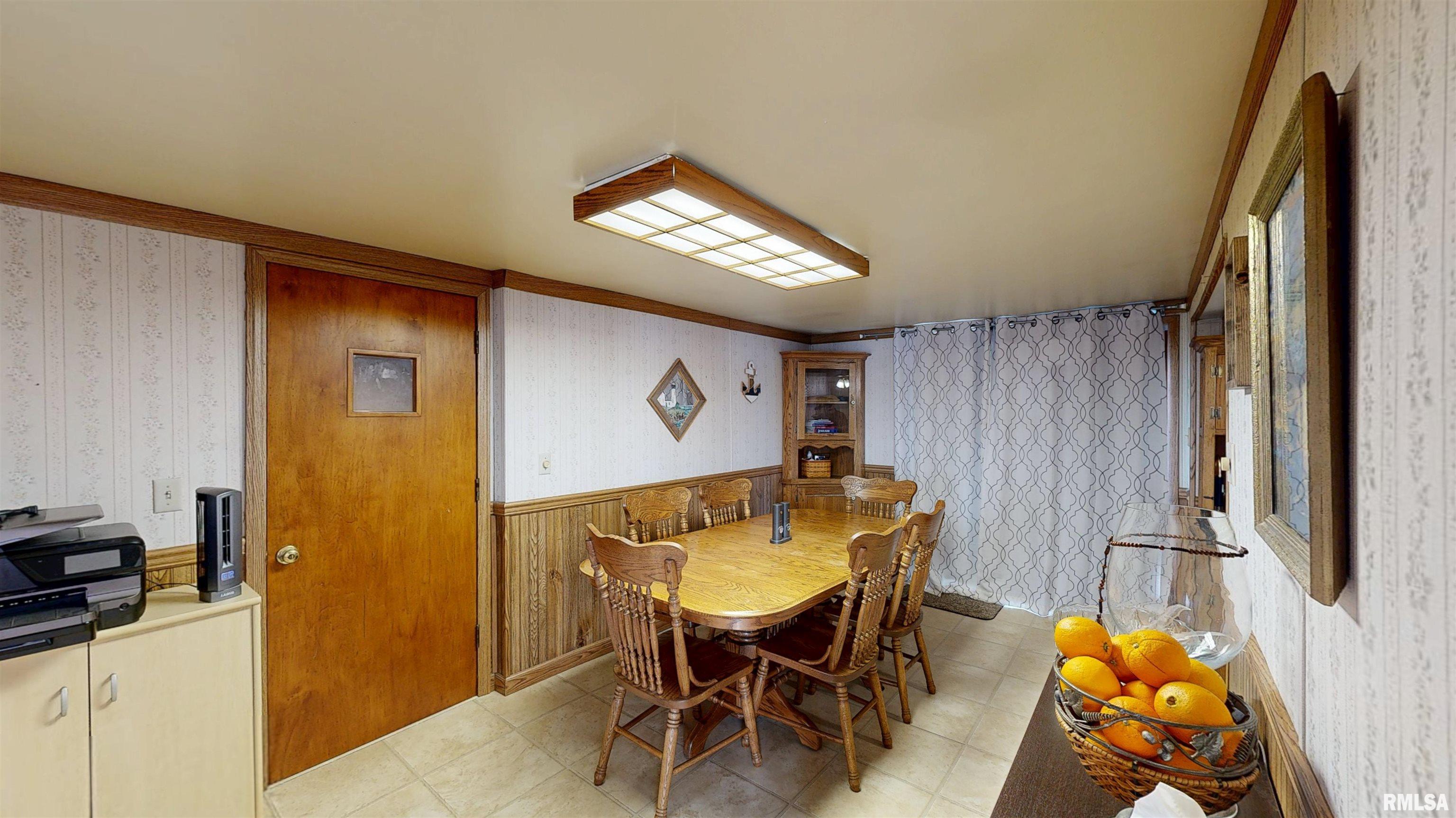 12202 North Riverview Road Chillicothe, IL 61523 - Photo 25 of 47