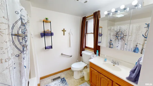 $195,000 | 12202 North Riverview Road, Chillicothe, IL 61523