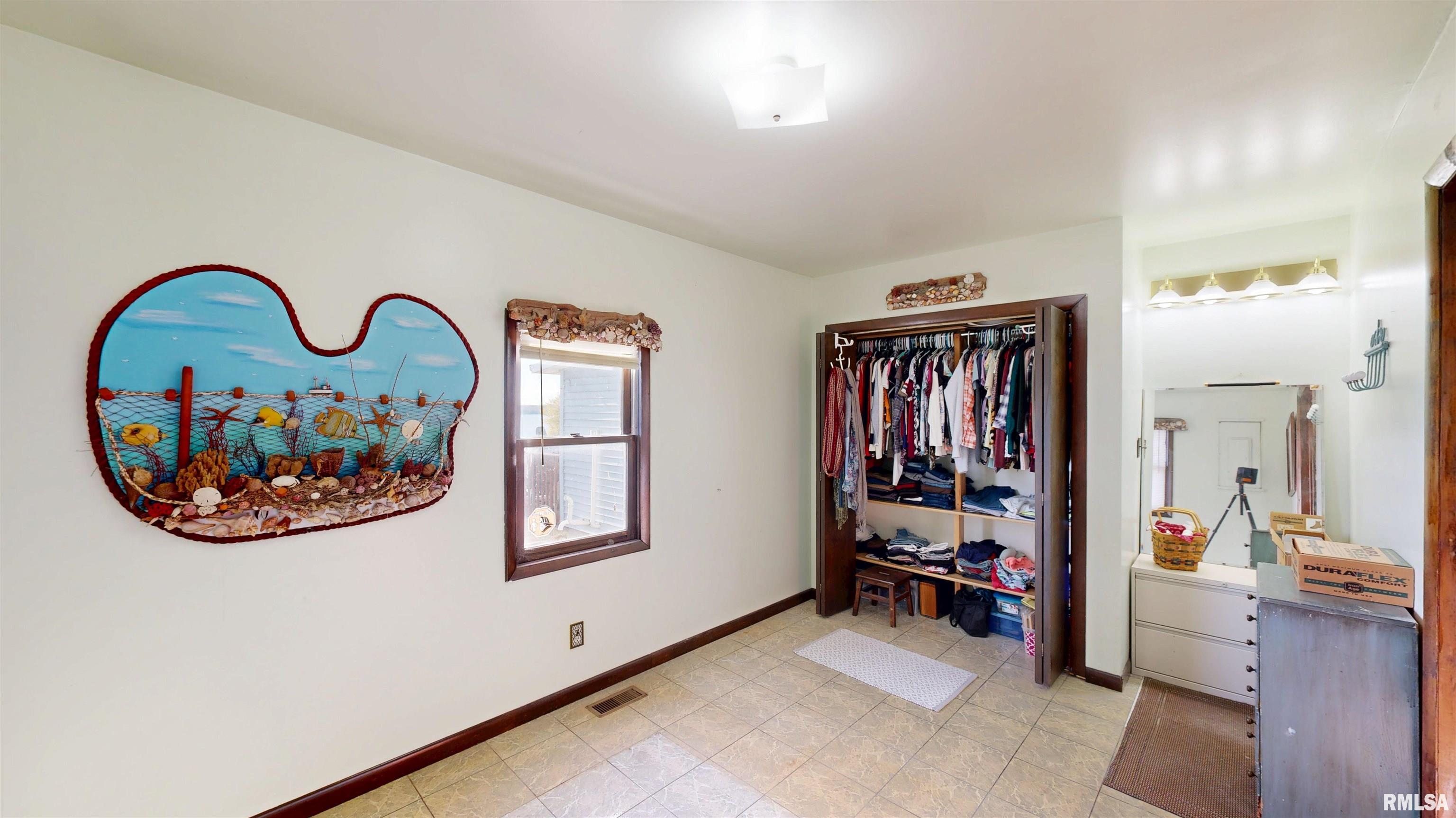 12202 North Riverview Road Chillicothe, IL 61523 - Photo 32 of 47