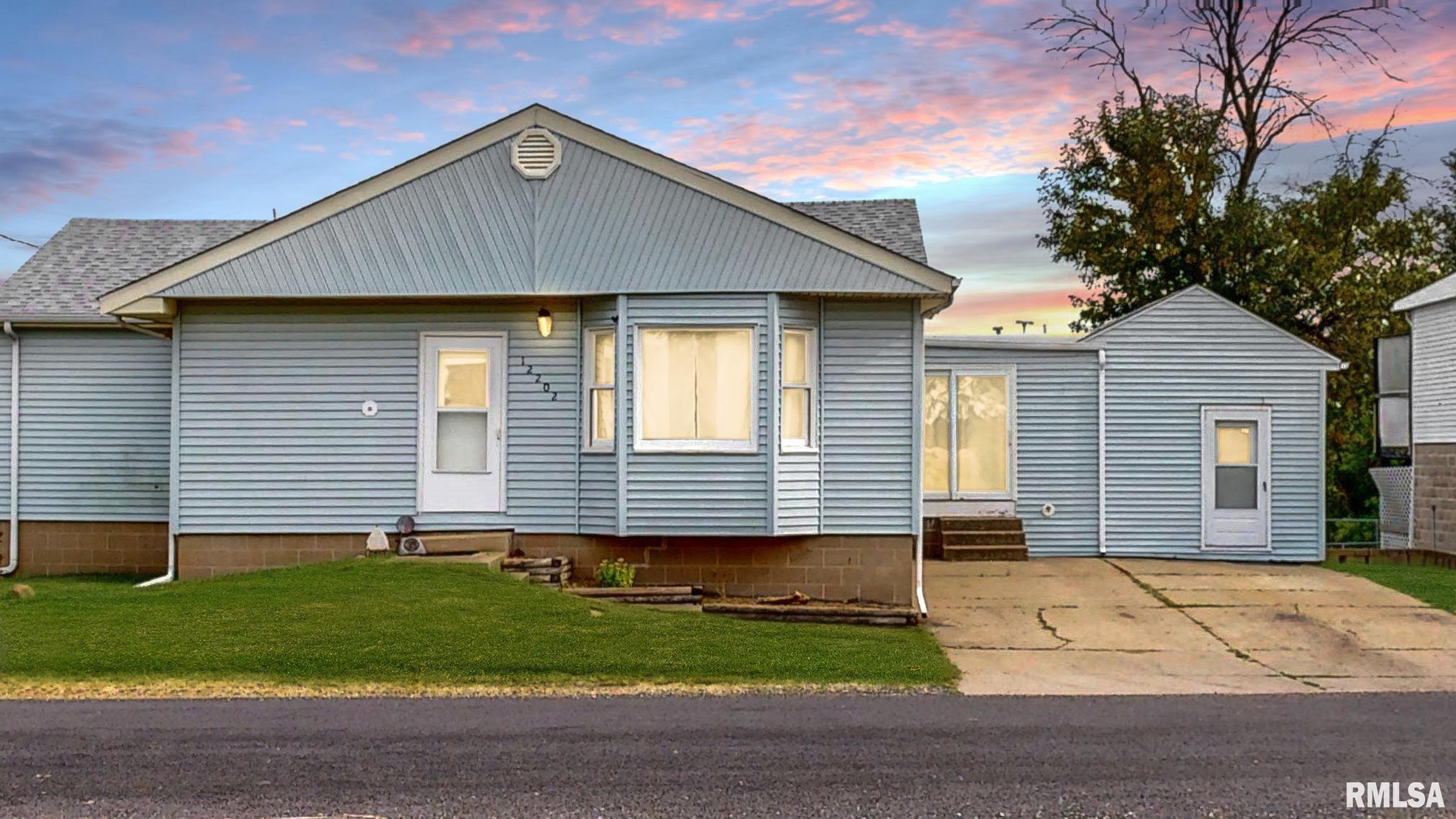 12202 North Riverview Road Chillicothe, IL 61523 - Photo 4 of 47