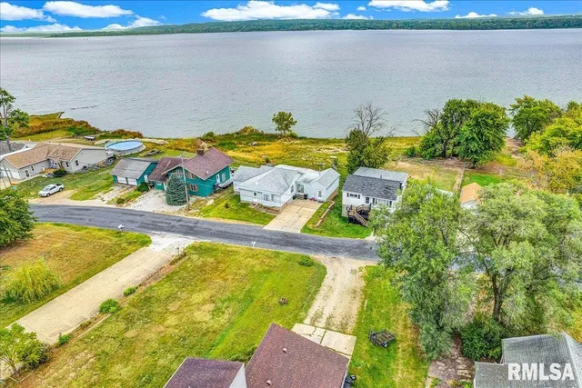 $195,000 | 12202 North Riverview Road, Chillicothe, IL 61523