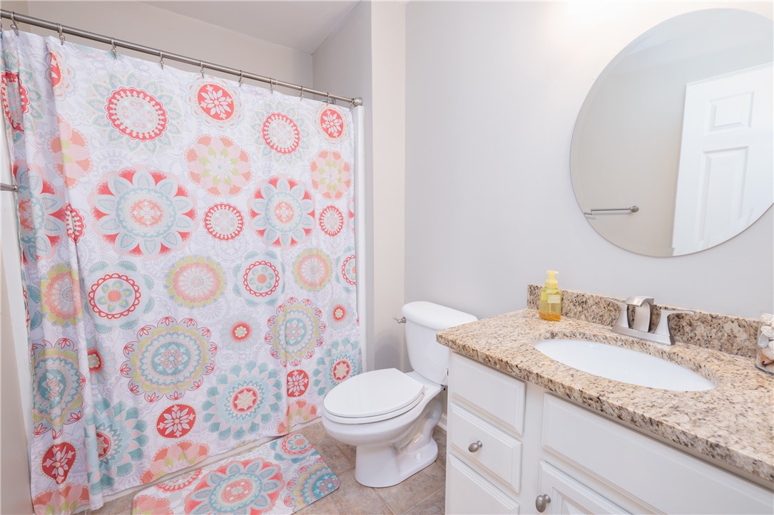 1009 Princeton Road Williamston, SC 29697 - Photo 19 of 33 Upstairs 3rd full bathroom