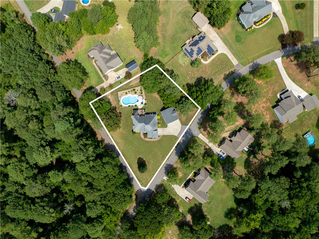 Corner lot on 1.03 acres