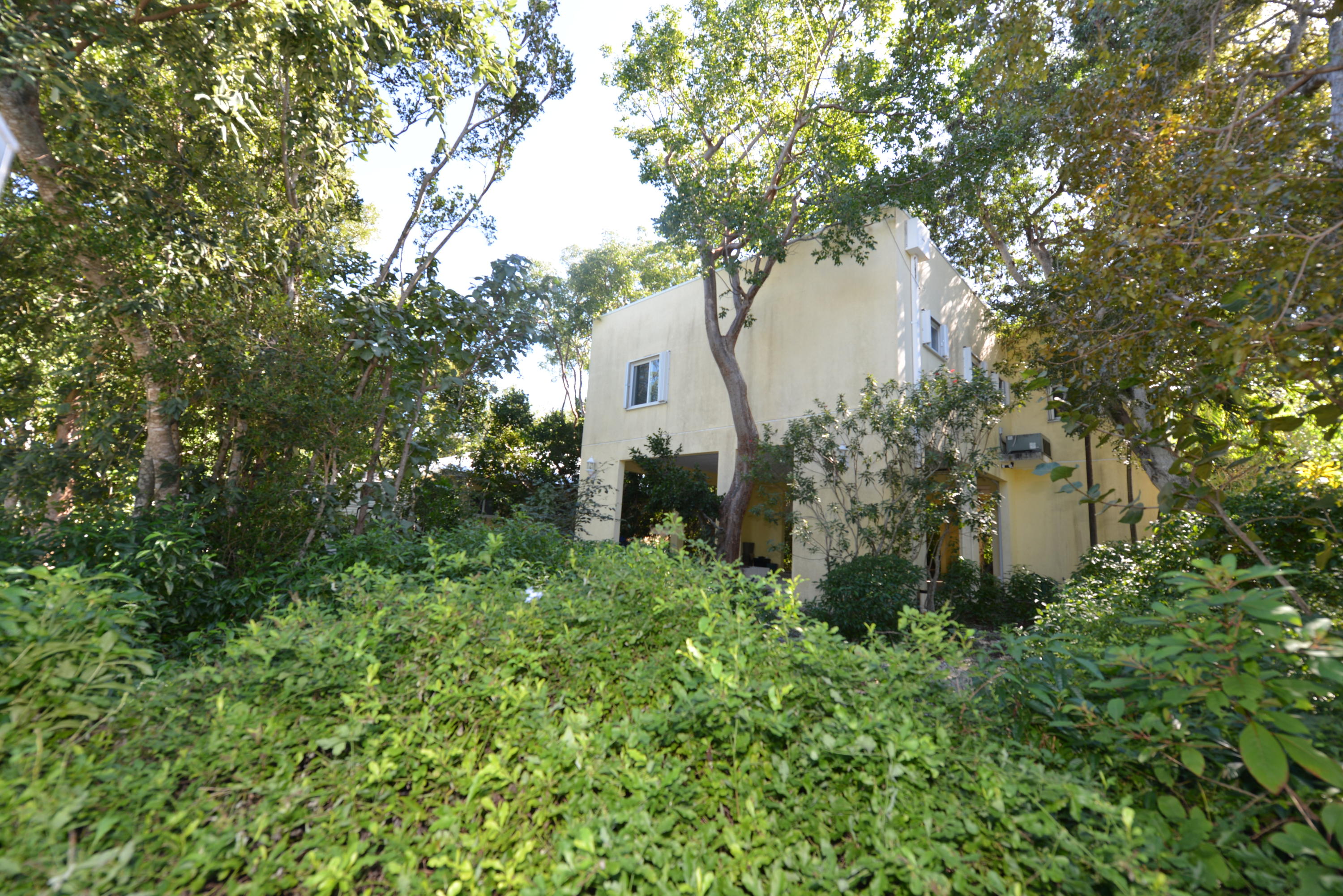 476 Beach Road Tavernier, FL 33070 - Photo 2 of 25 DSC_9952