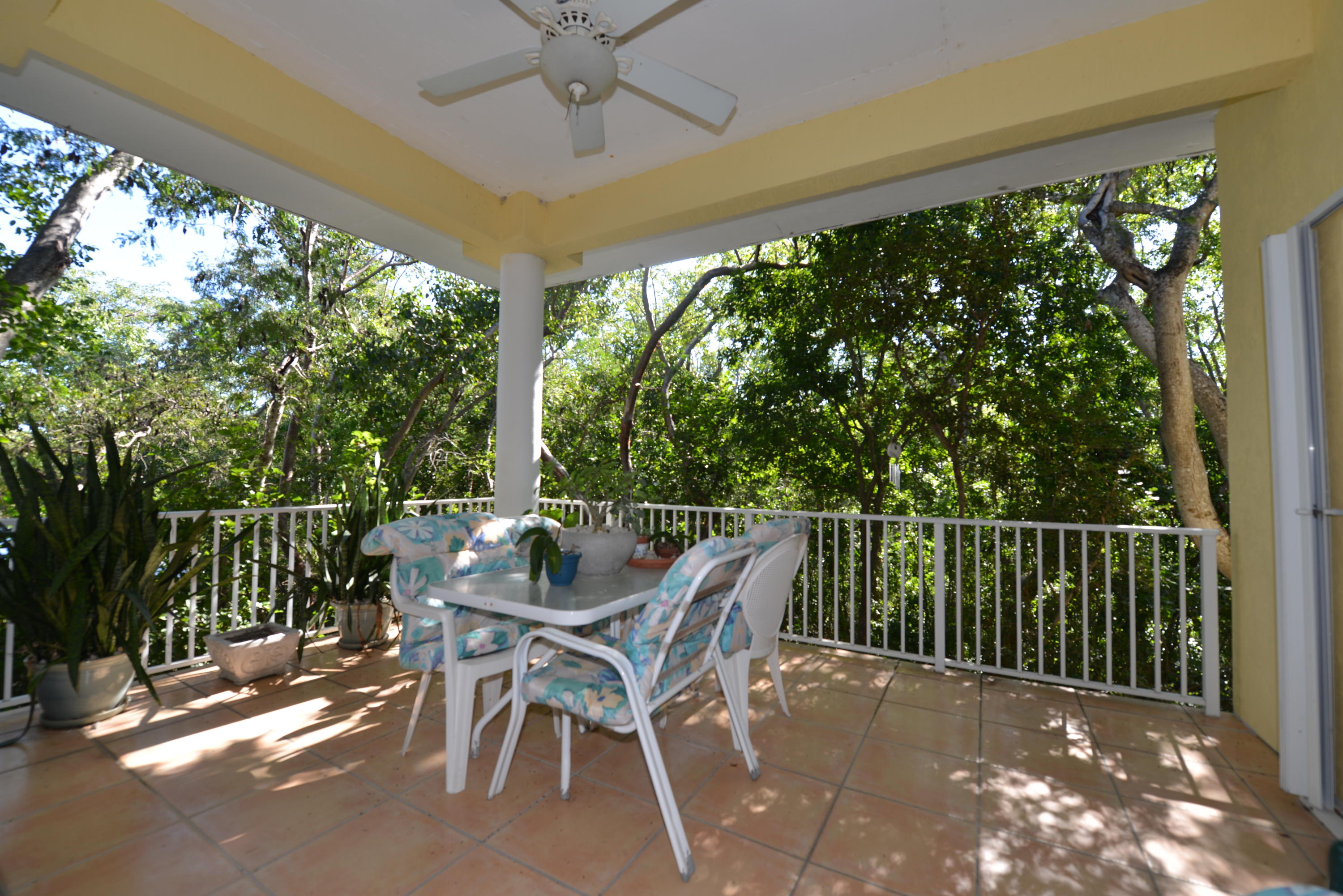 476 Beach Road Tavernier, FL 33070 - Photo 3 of 25 DSC_9906