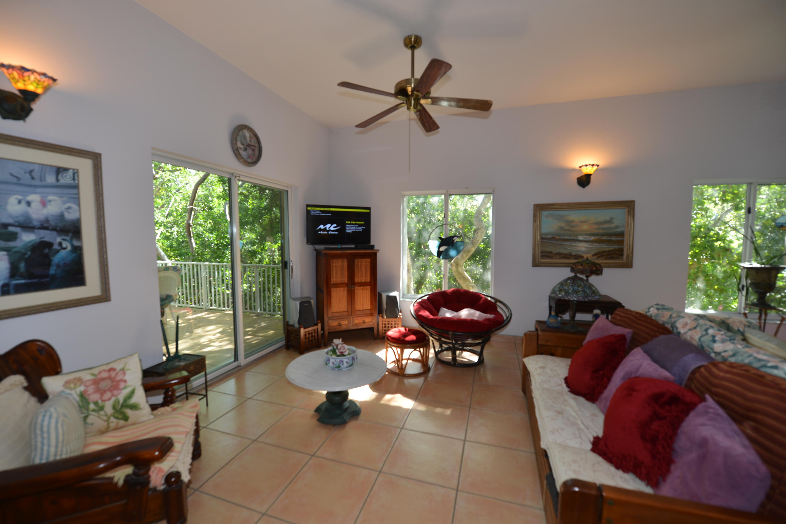 476 Beach Road Tavernier, FL 33070 - Photo 6 of 25 DSC_9910