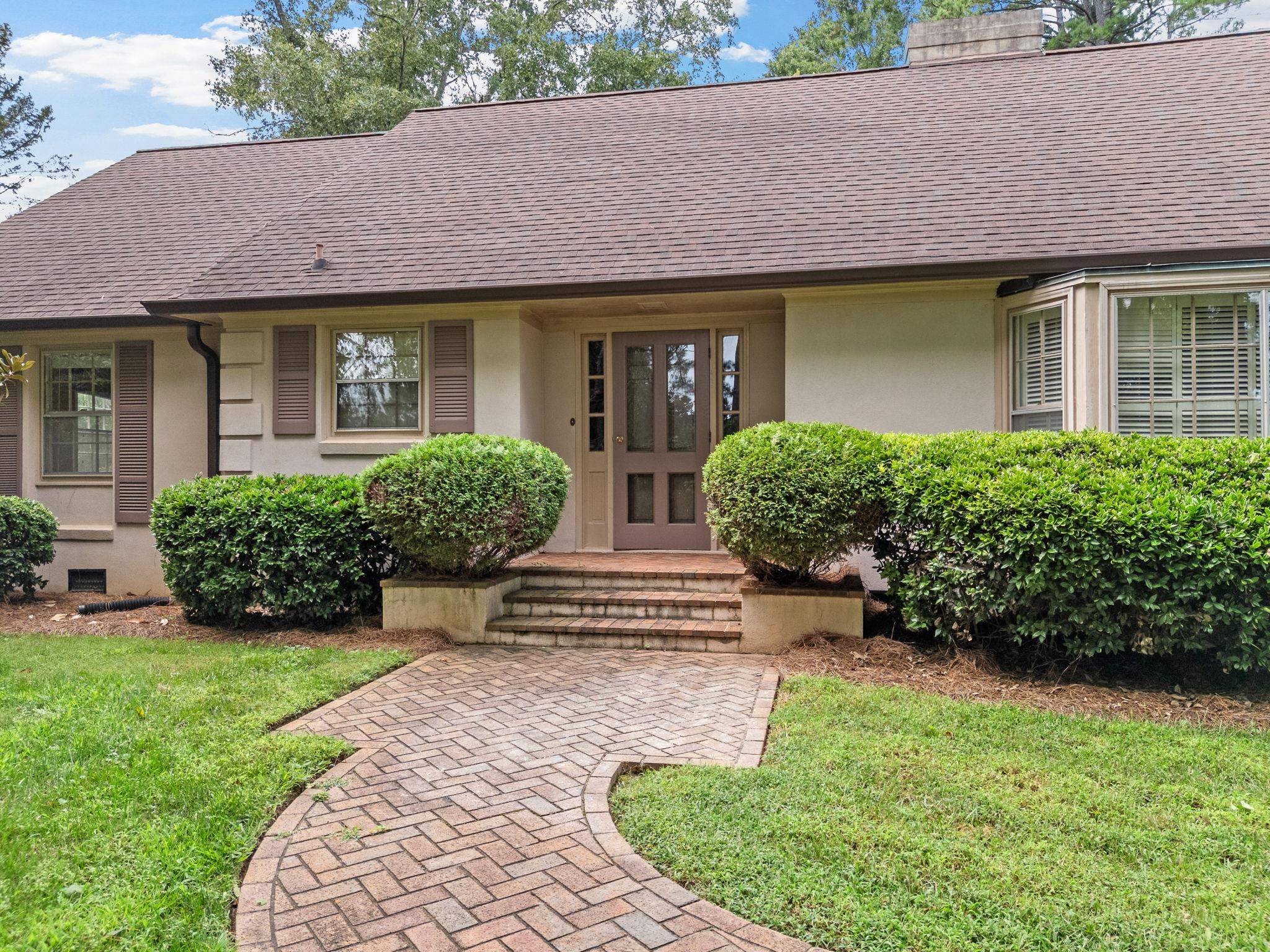 1035 Partridge Road Spartanburg, SC 29302 - Photo 5 of 50 Gallery Image 5