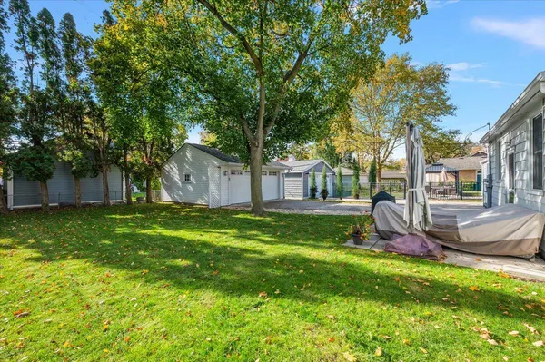 $399,900 | 342 Maywood Avenue, Rochester, MI 48307