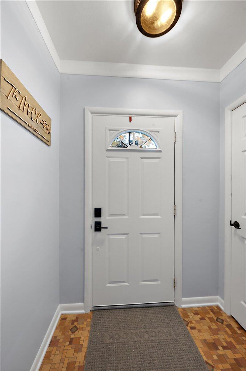 342 Maywood Avenue Rochester, MI 48307 - Photo 21 of 69 35-342 Maywood Avenue-35